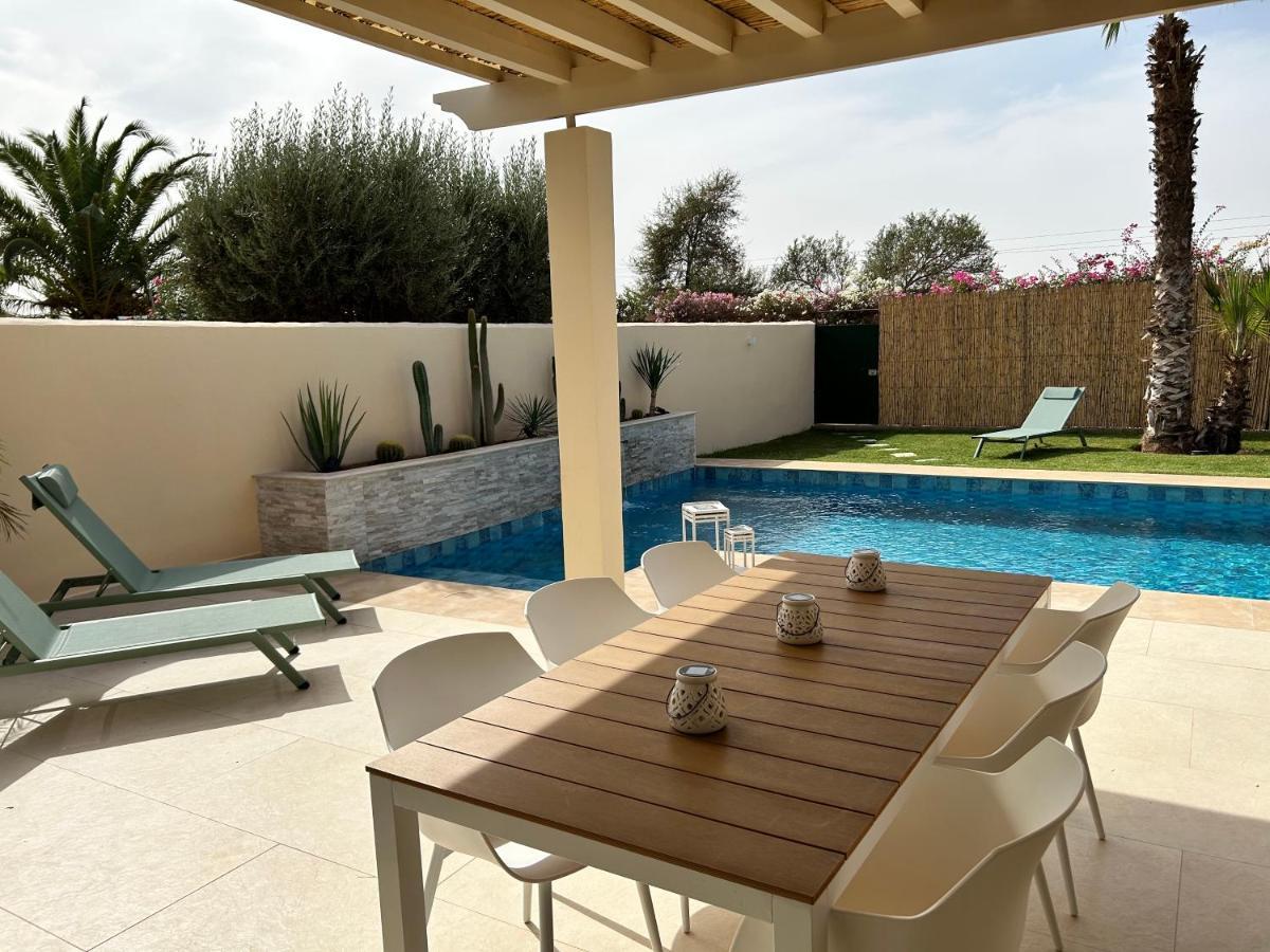 Villa Nawal Et Sa Piscine Chauffee Sans Vis-A-Vis 阿加迪尔 外观 照片