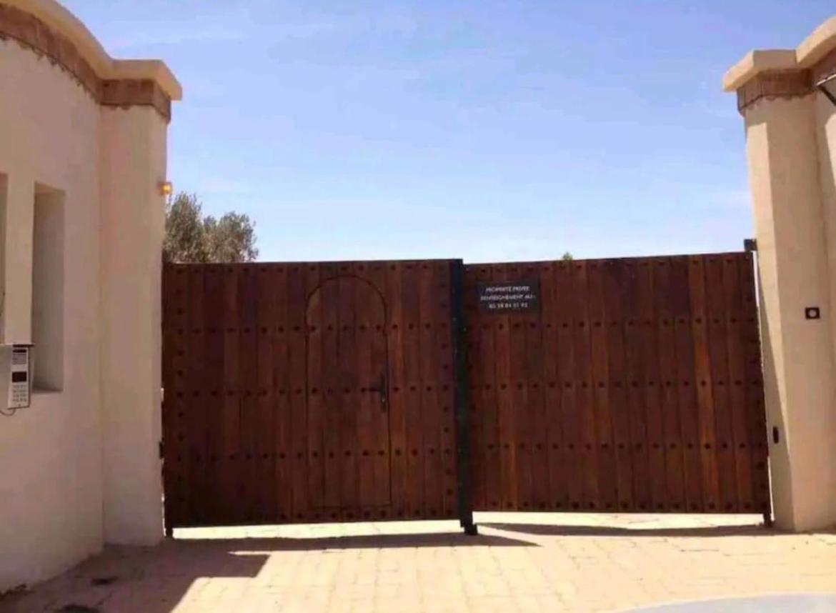 Villa Nawal Et Sa Piscine Chauffee Sans Vis-A-Vis 阿加迪尔 外观 照片